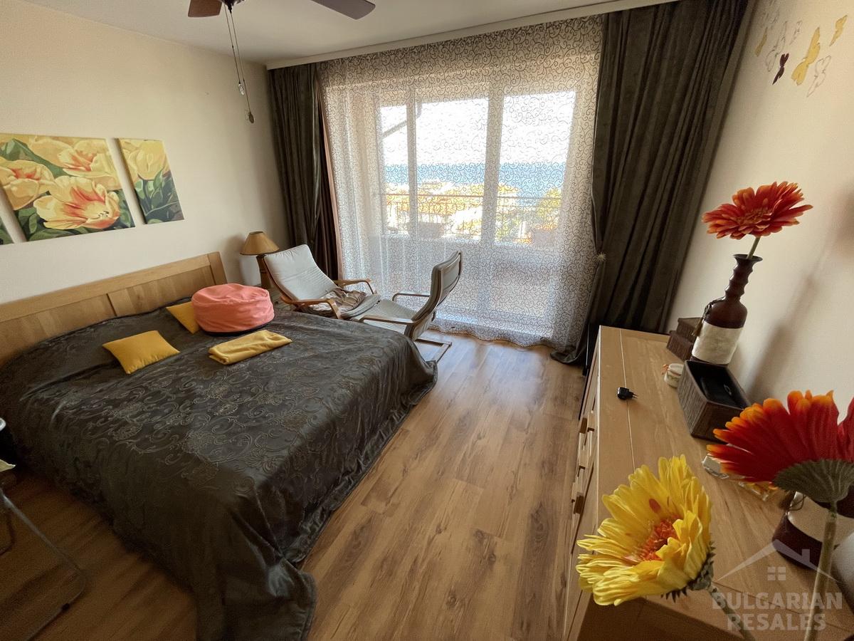 Голям апартамент с една спалня и гледка към морето ID: 2285 - Снимка 10