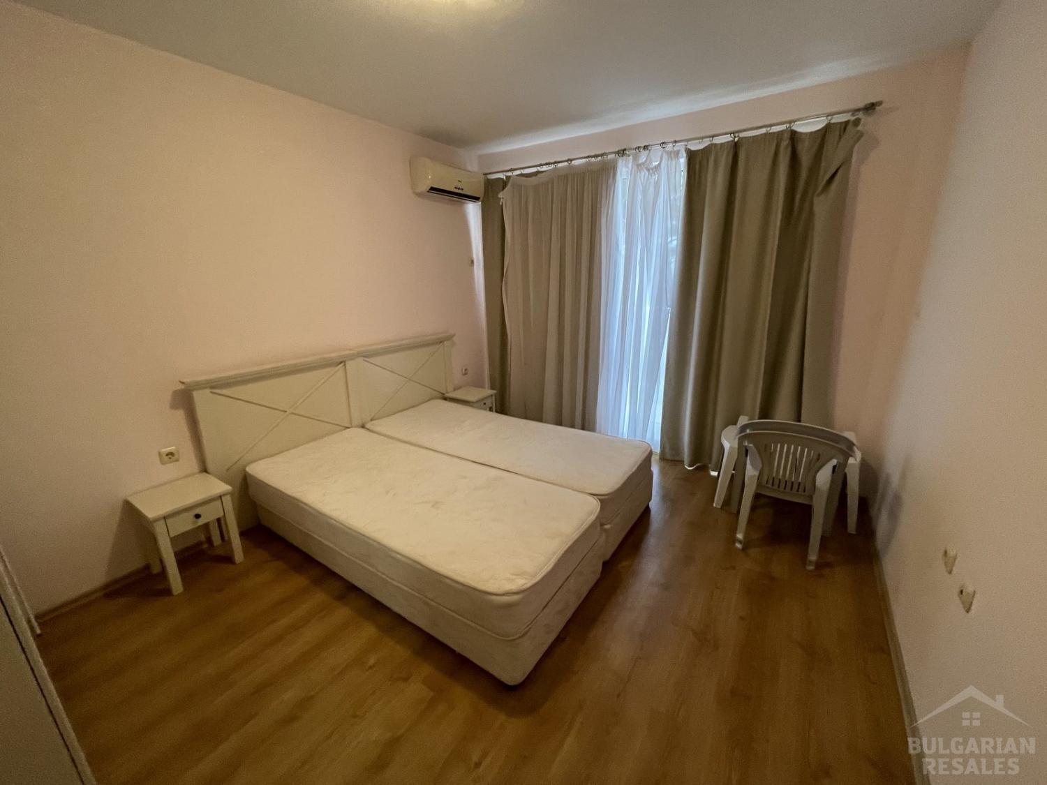 Спешна продажба! Просторен апартамент в центъра на курорта ID: 2498 - Снимка 9