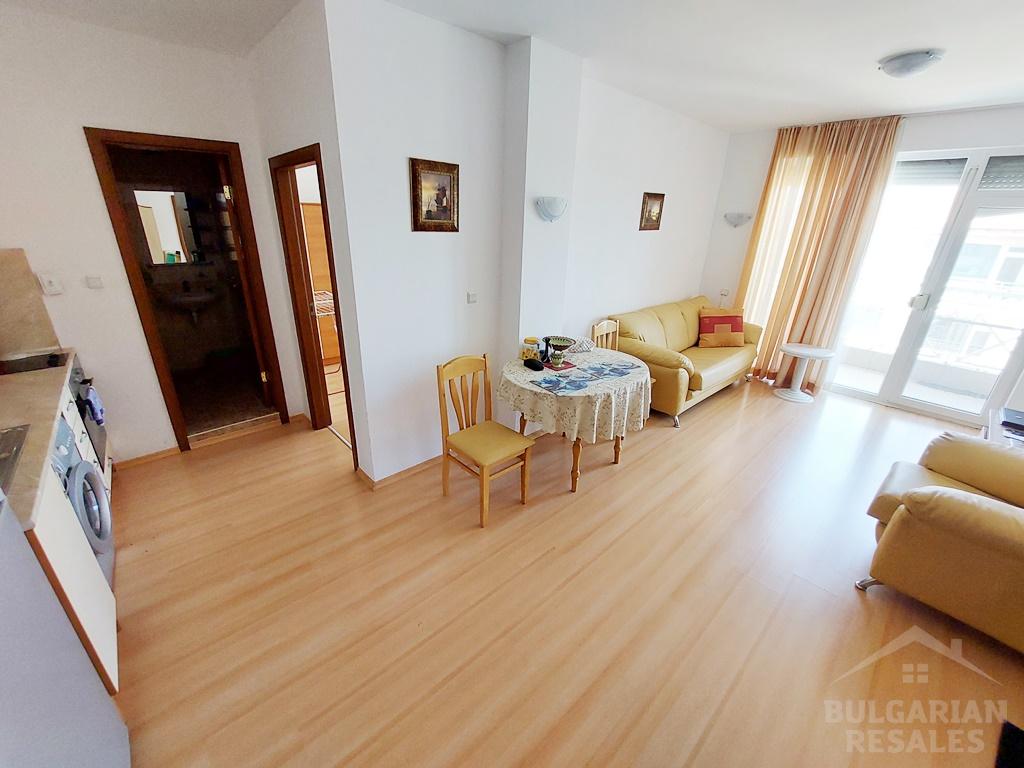 Спешите! Отличная квартира в комплексе Солнечный день 6 ID: 2769 - Фото 3