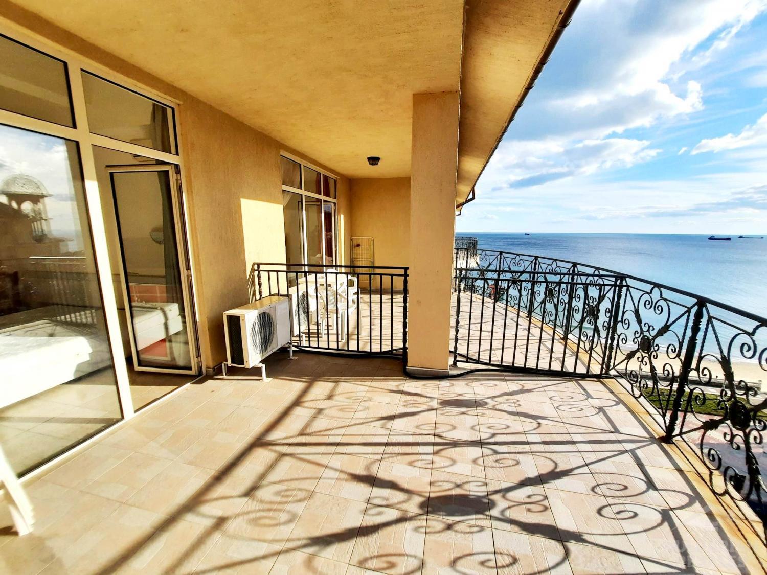 Spacious first line apartment with sea view ID: 2475 - Photo 8