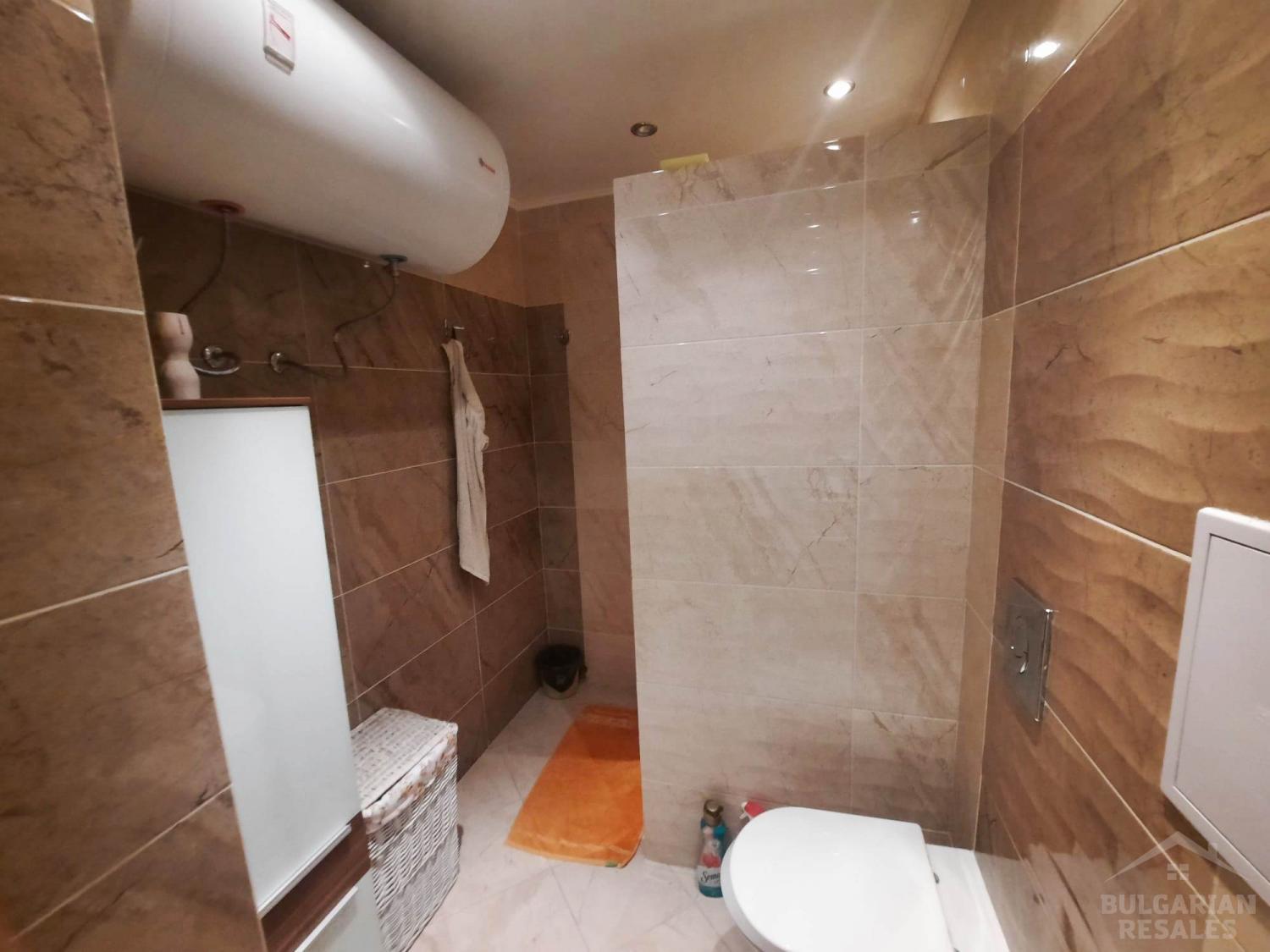 Trzypokojowy apartament na 1 linii nad morzem w Pomorie ID: 2153 - Фото16