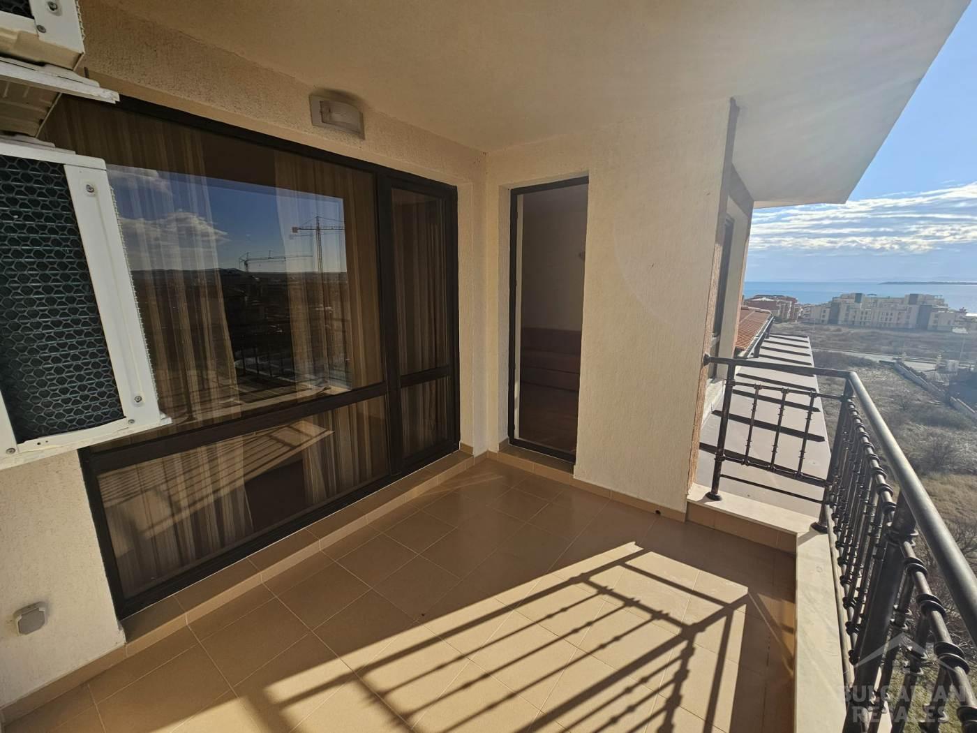 Просторен апартамент с панорамна гледка към морето в Свети Влас на разсрочено плащане ID: 3932 - Снимка 7