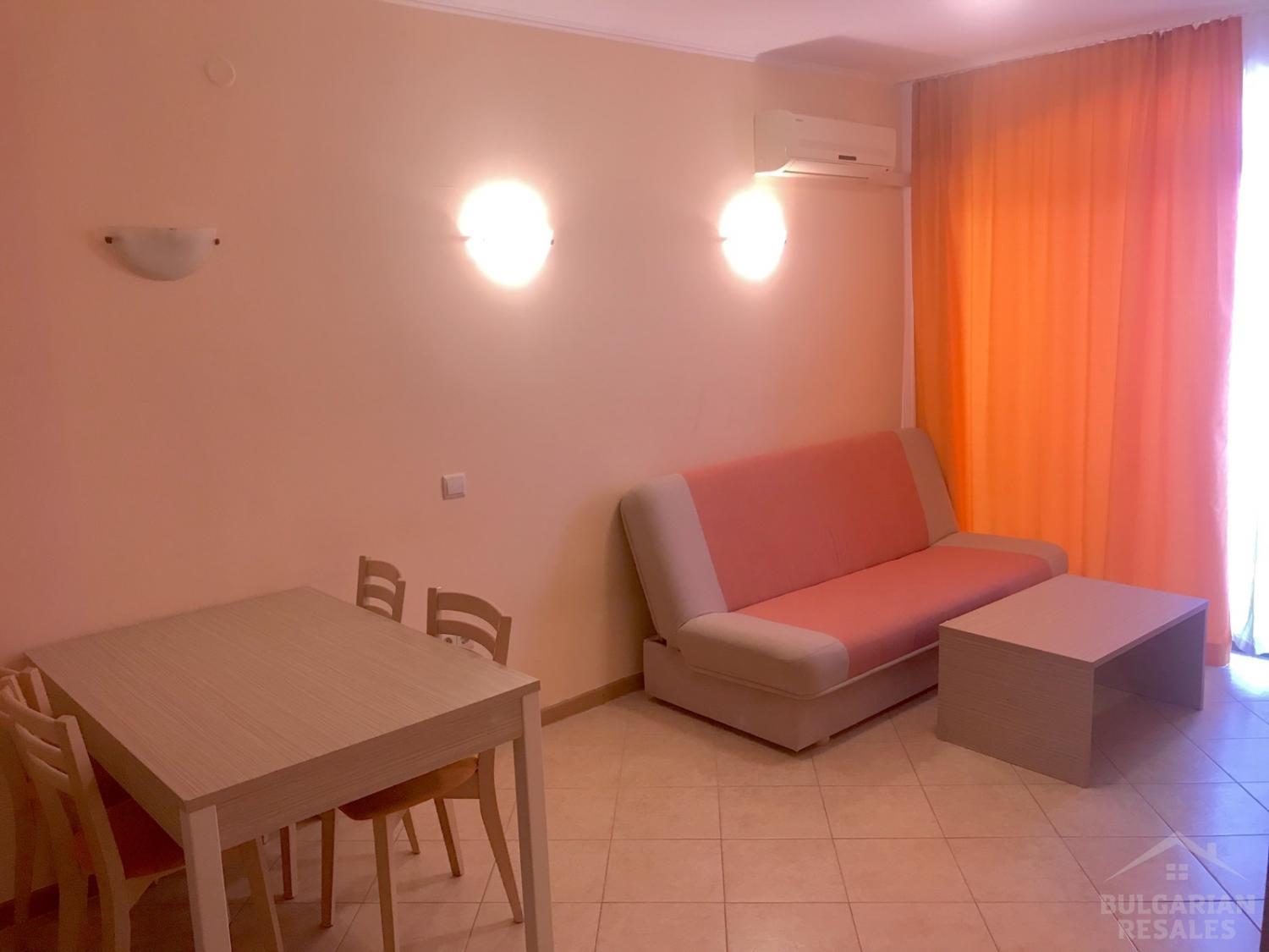 Апартамент в комплекс Royal Sun с изглед към басейна ID: 1610 - Снимка 5