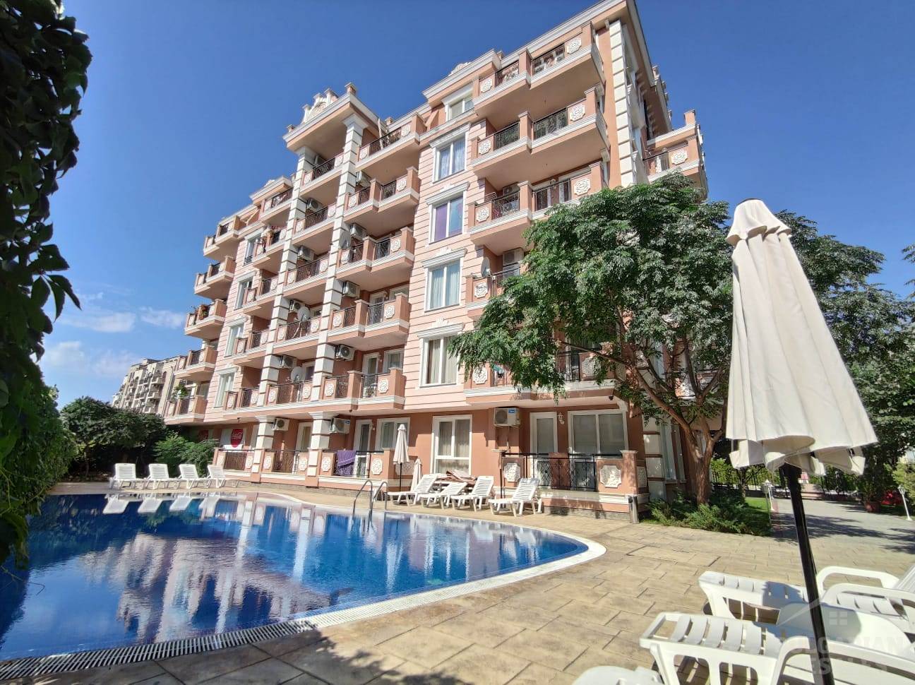 Симпатичная студия на Солнечном берегу ID: 6395 - Фото 1