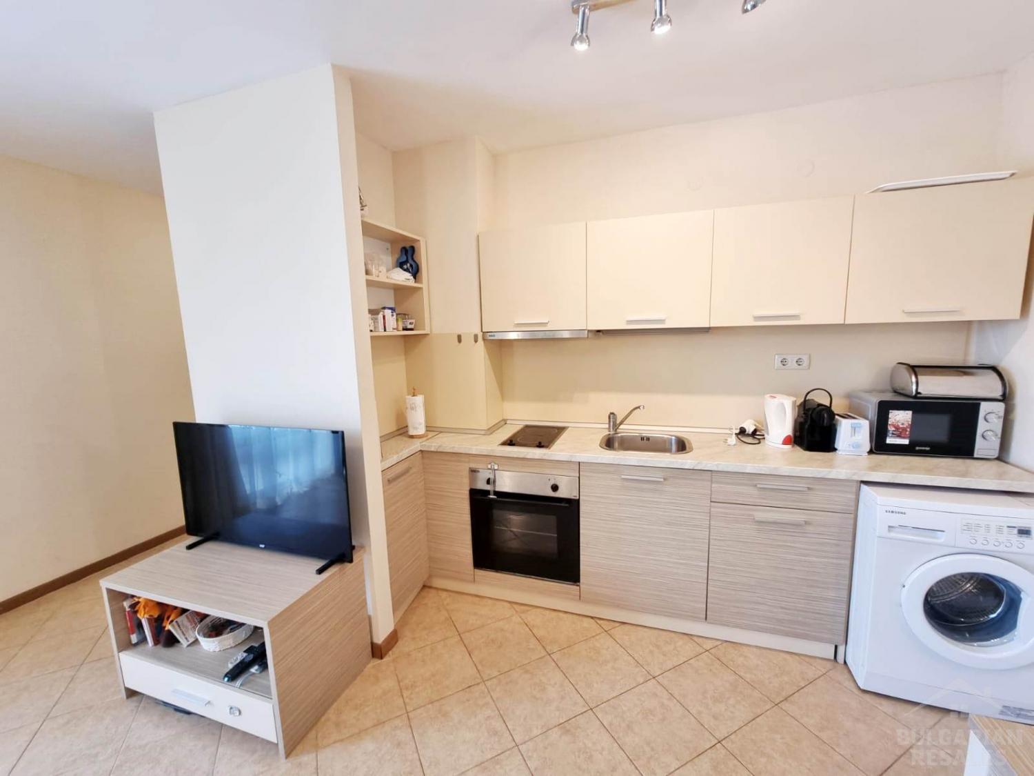 Супер оферта! Апартамент в престижния комплекс Royal Sun с изглед към плувния басейн ID: 2906 - Снимка 4