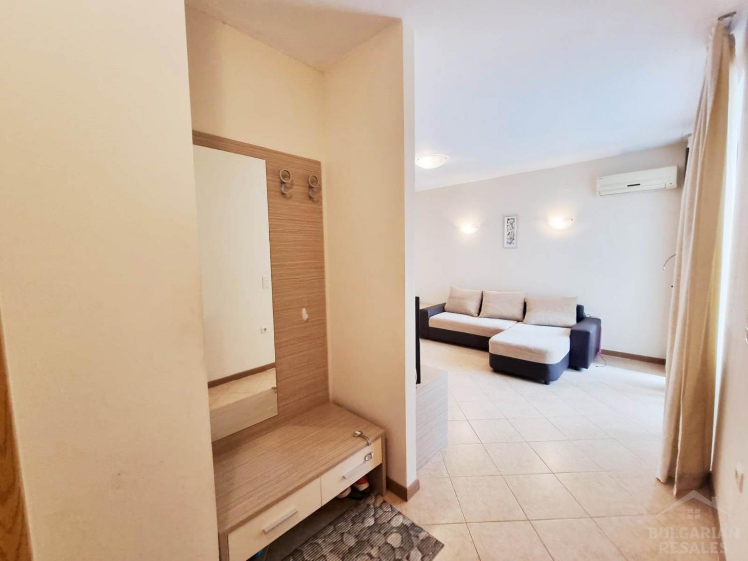 Супер оферта! Апартамент в престижния комплекс Royal Sun с изглед към плувния басейн ID: 2906 - Снимка 5