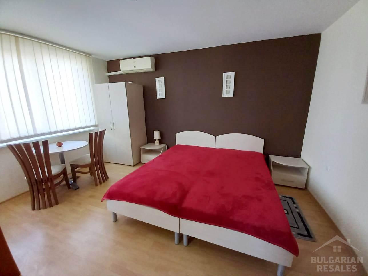 Renovated apartment in the complex on the first line ID: 2592 - Photo 7