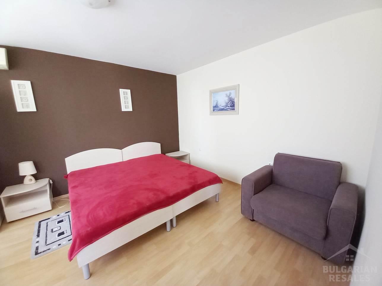 Renovated apartment in the complex on the first line ID: 2592 - Photo 8