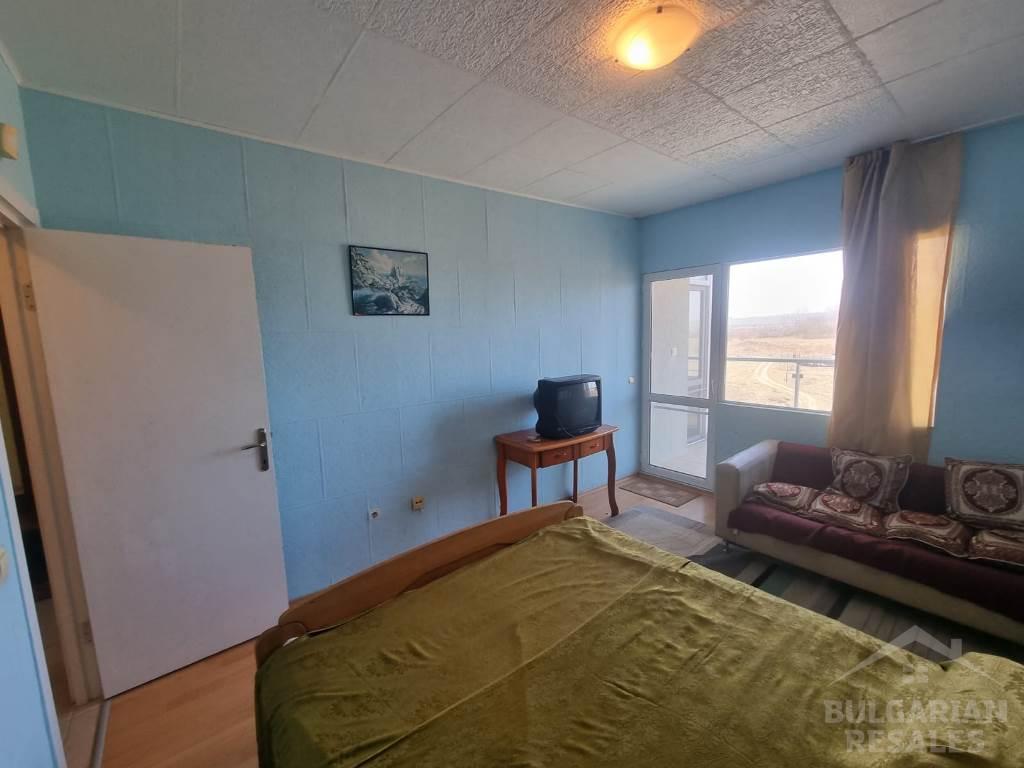 Не скъп апартамент в затворен комплекс  ID: 2554 - Снимка 8