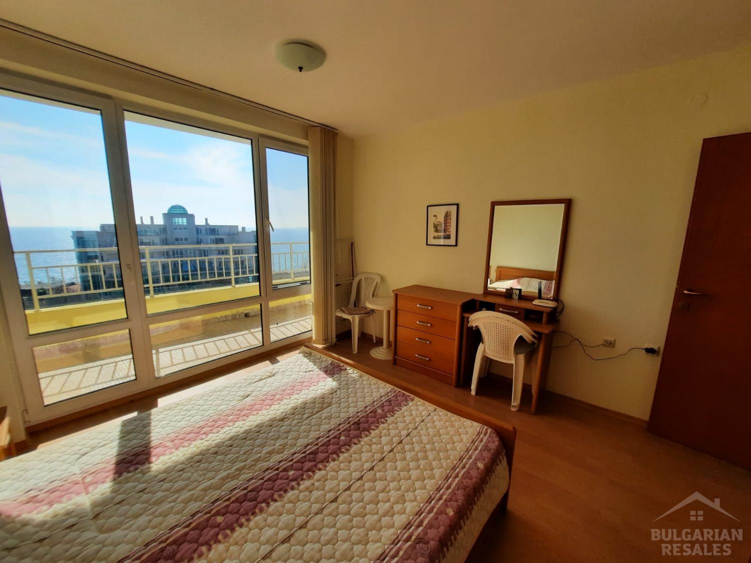 Buy an apartment with a view of the sea and the mountains ID: 2539 - Photo 12