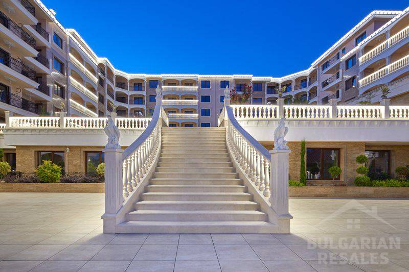 Luxury beachfront property in Nessebar, “Valencia Gardens” complex ID: 6041 - Photo 11