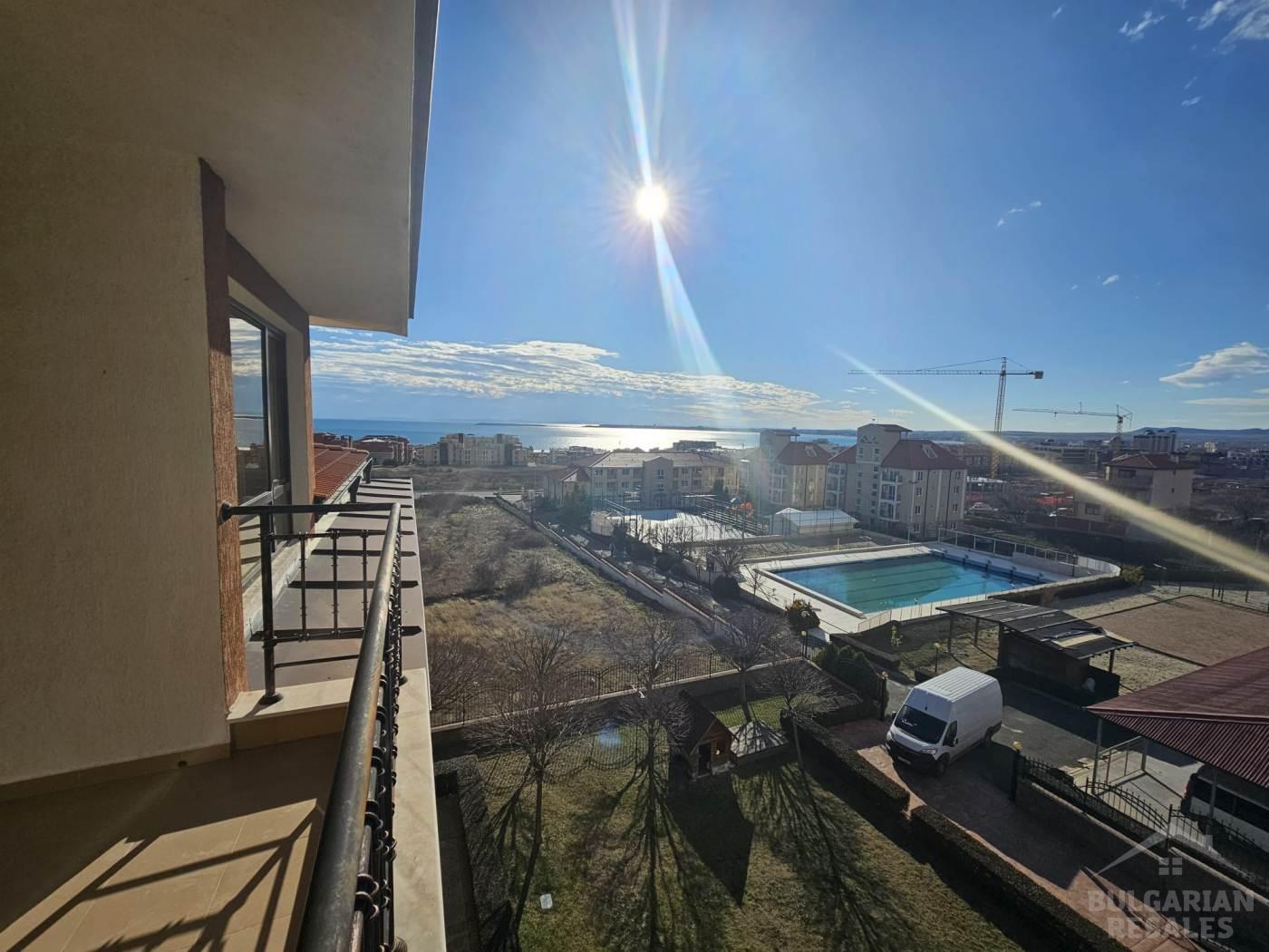 Priestranný byt s panoramatickým výhľadom na more v meste Sveti Vlas na splátky ID: 3932 - Фото3