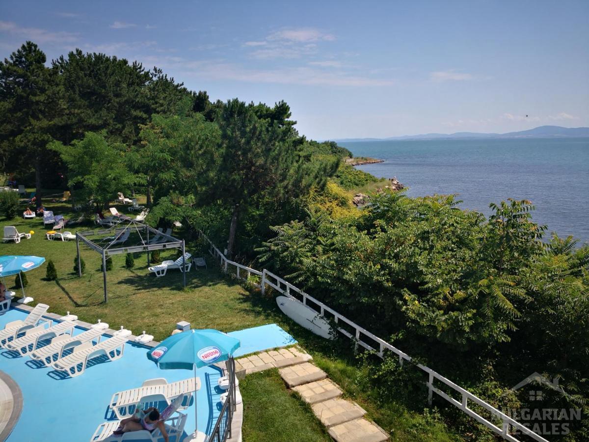 Trzypokojowy apartament na 1 linii nad morzem w Pomorie ID: 2153 - Фото18