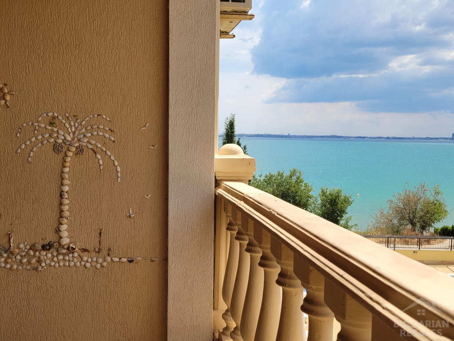 Beautiful sea view, apartment in the complex on the first line ID: 2849 - Photo 1