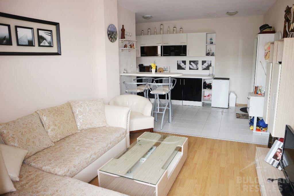 Apartment with good finishing and furniture in Sunny Day 6 ID: 2770 - Photo 5