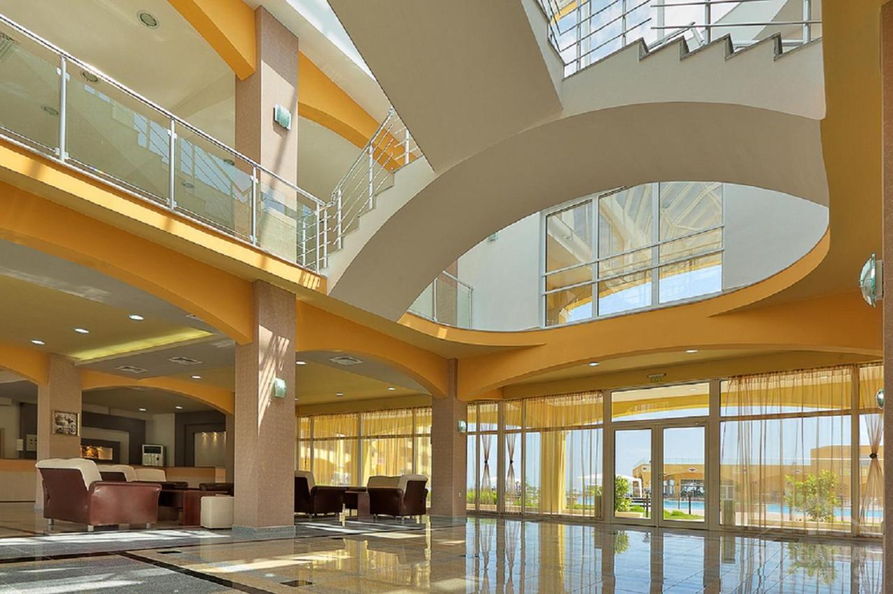 Просторен апартамент с гледка към морето и басейн в Midia Grand Resort ID: 2994 - Снимка 14