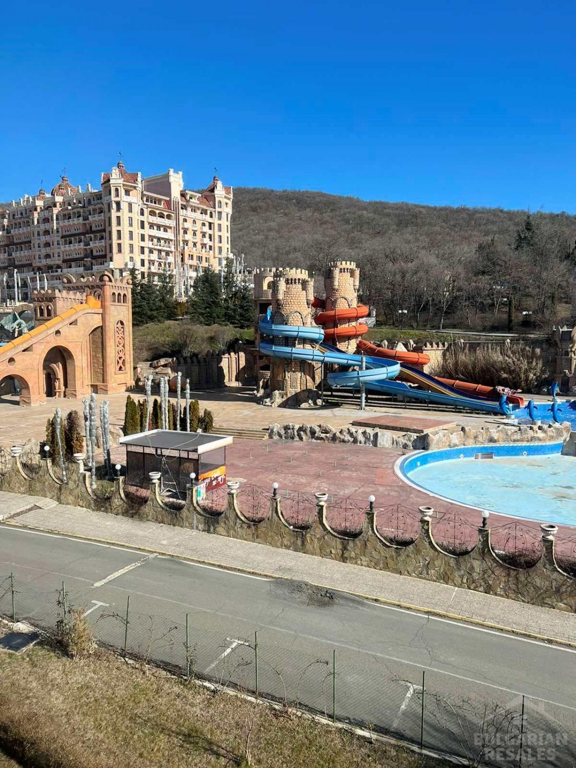 Красиво обзаведен апартамент в комплекс Astoria ID: 2729 - Снимка 8