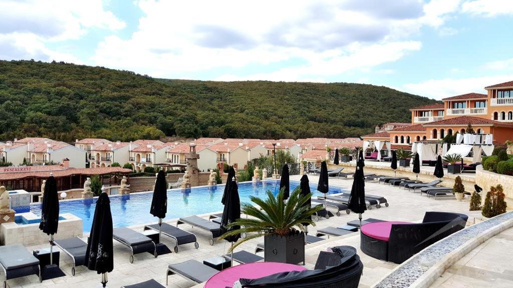 Купете къща на брега на морето в комплекс Villa Romana в България ID: 3051 - Снимка 14