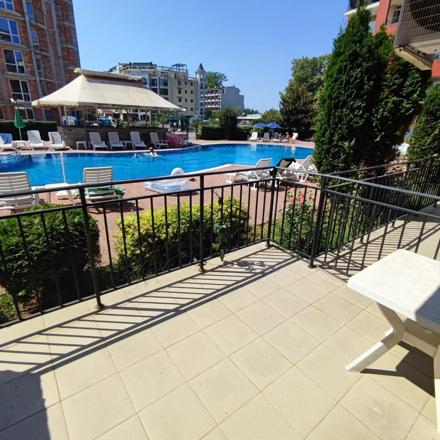 A quick deal! Studio with large terrace and pool view ID: 2879 - Photo 2