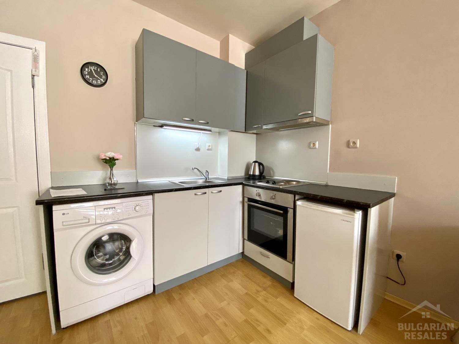 Апартамент в комплекс на брега на морето с добро обзавеждане ID: 3029 - Снимка 2