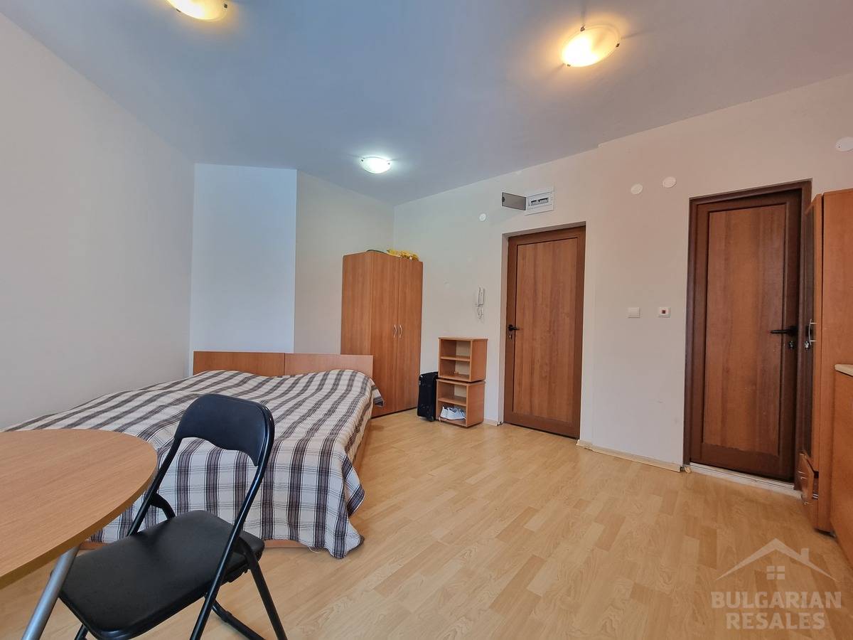 Studio in Sunny Beach, “Amadeus 11” complex, pool view ID: 6461 - Photo 6