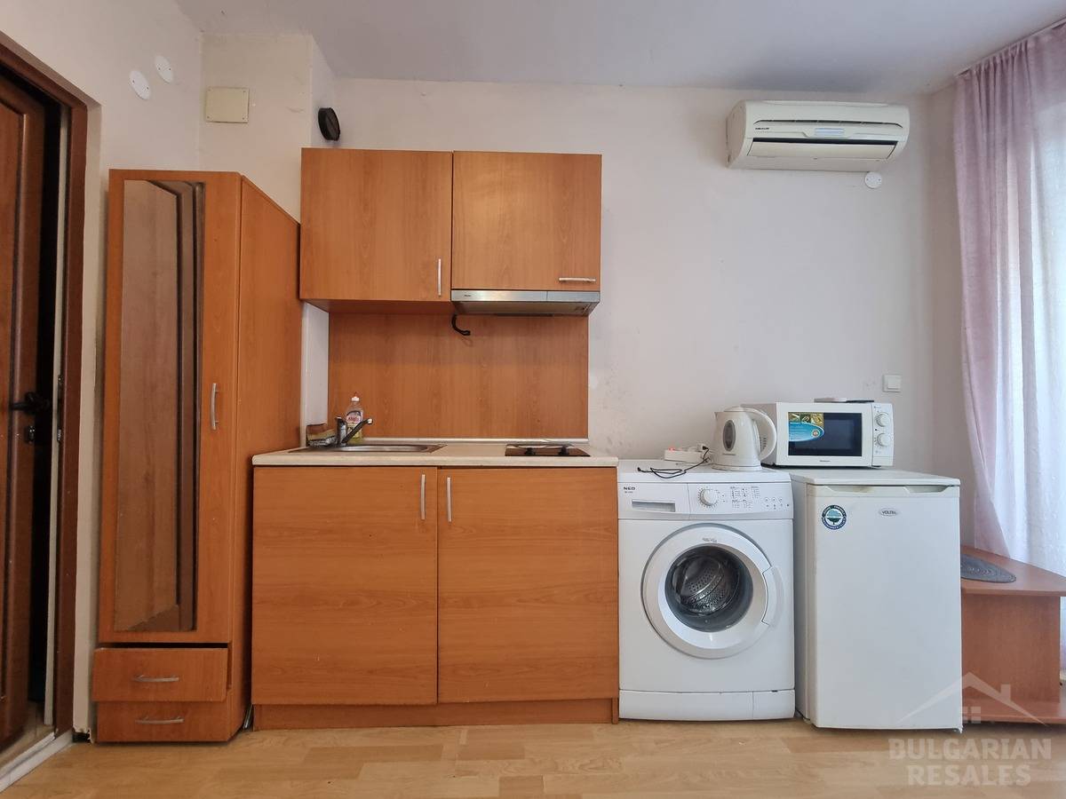 Studio in Sunny Beach, “Amadeus 11” complex, pool view ID: 6461 - Photo 7