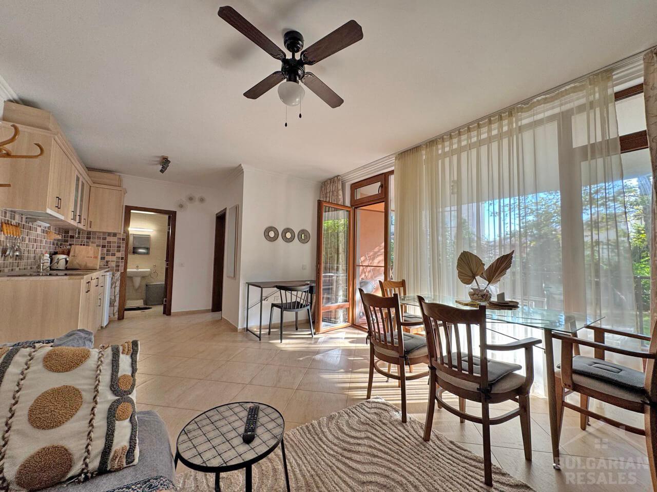 Útulný apartmán s krásnym interiérom v Sveti Vlas ID: 5645 - Фото7