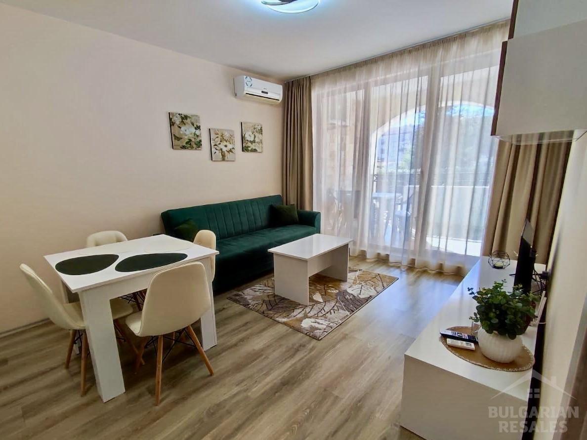 Трехкомнатная квартира с двумя террасами и видом на бассейн ID: 4664 - Фото 1