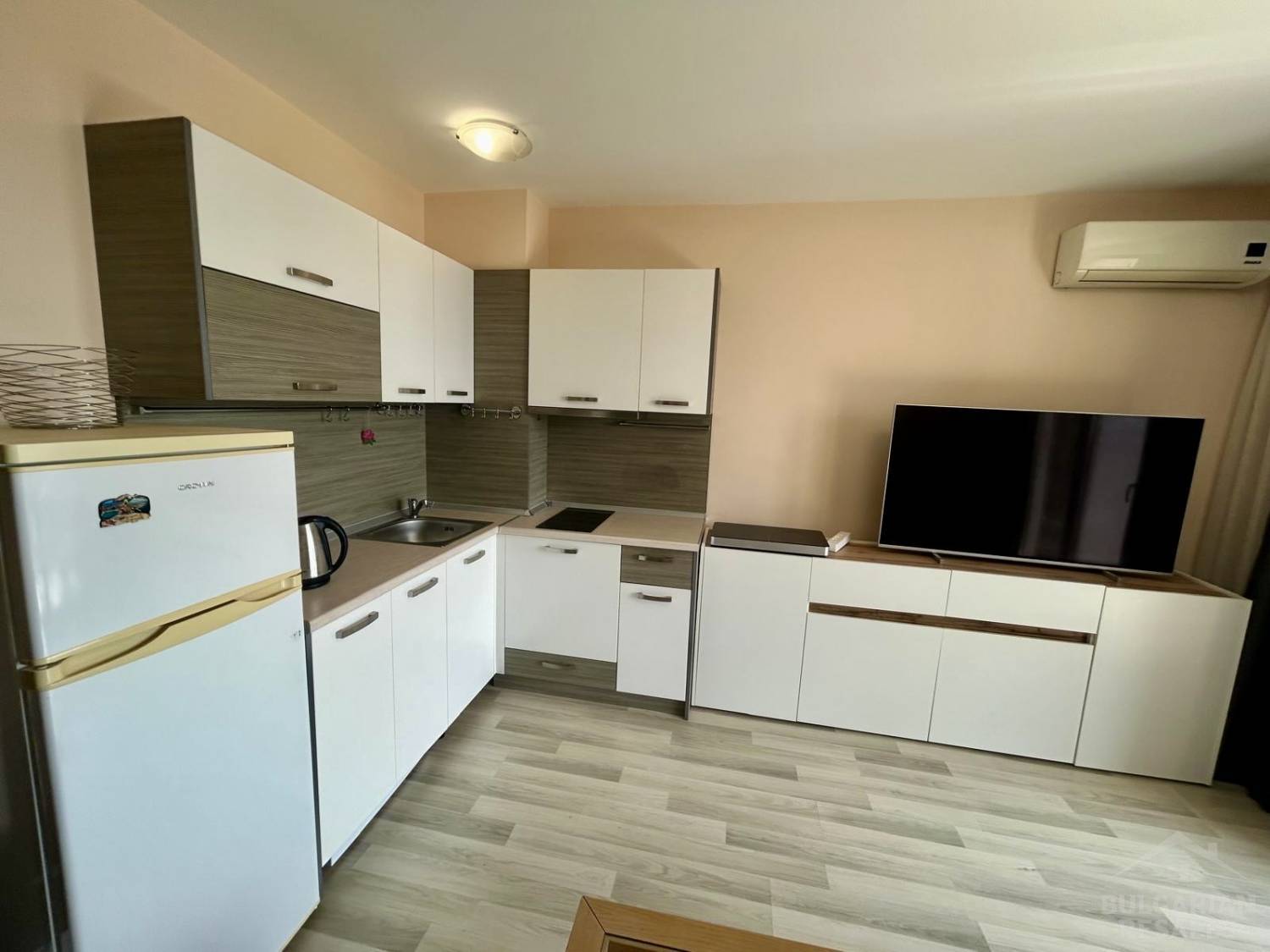 Buy an apartment in Nessebar, sea view, 2 bedrooms, 2 terraces ID: 6060 - Photo 4