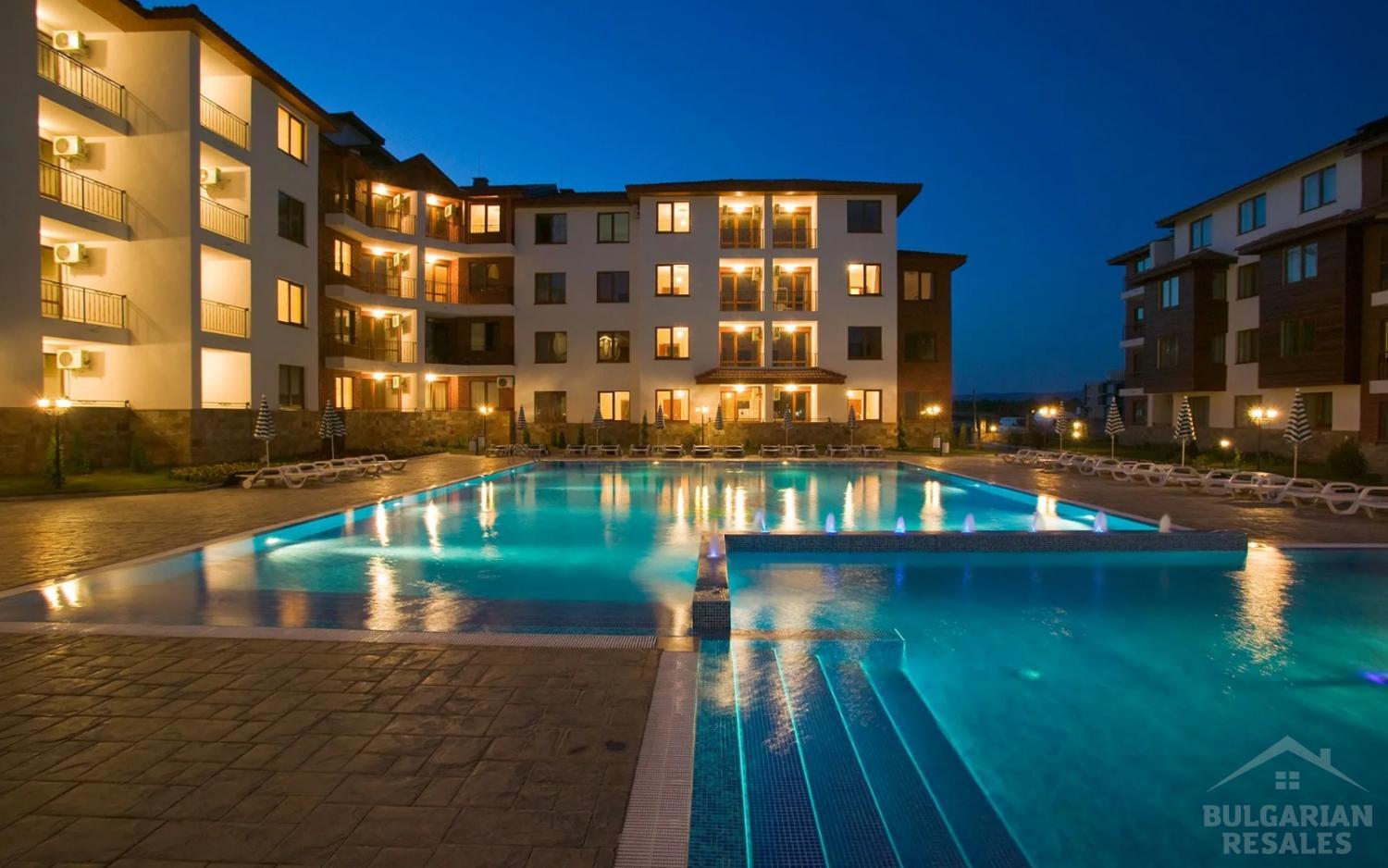 Апартамент с 2 спальнями в комплексе 