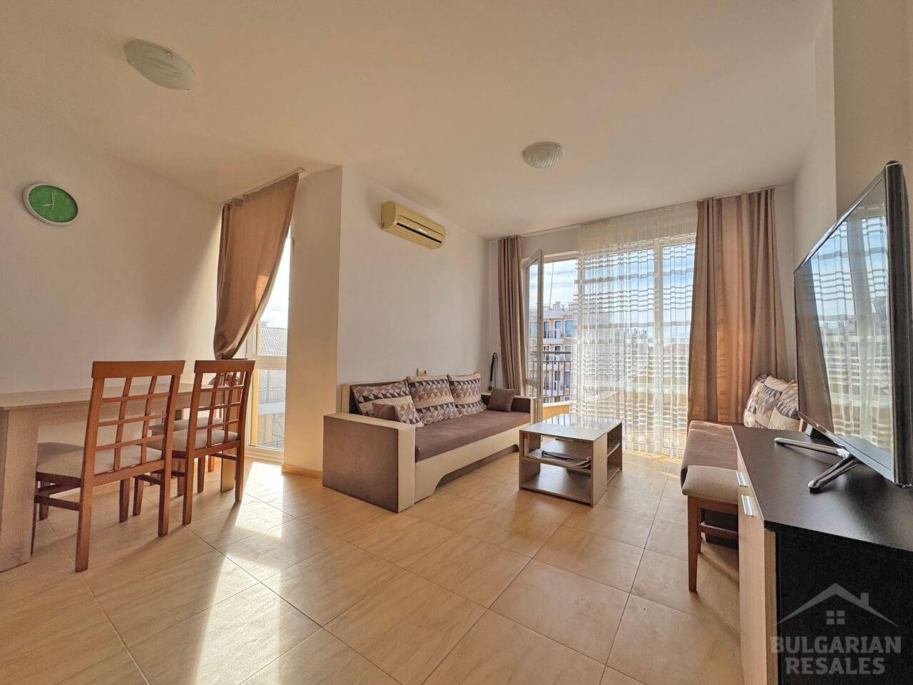 Апартамент в нескольких шагах от пляжа, комплекс 