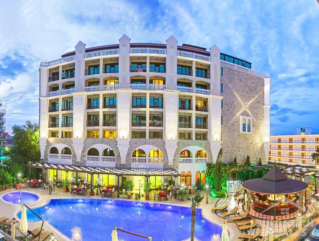 Уникальное предложение! Видовой апартамент с огромной террасой ID: 5077 - Фото 1