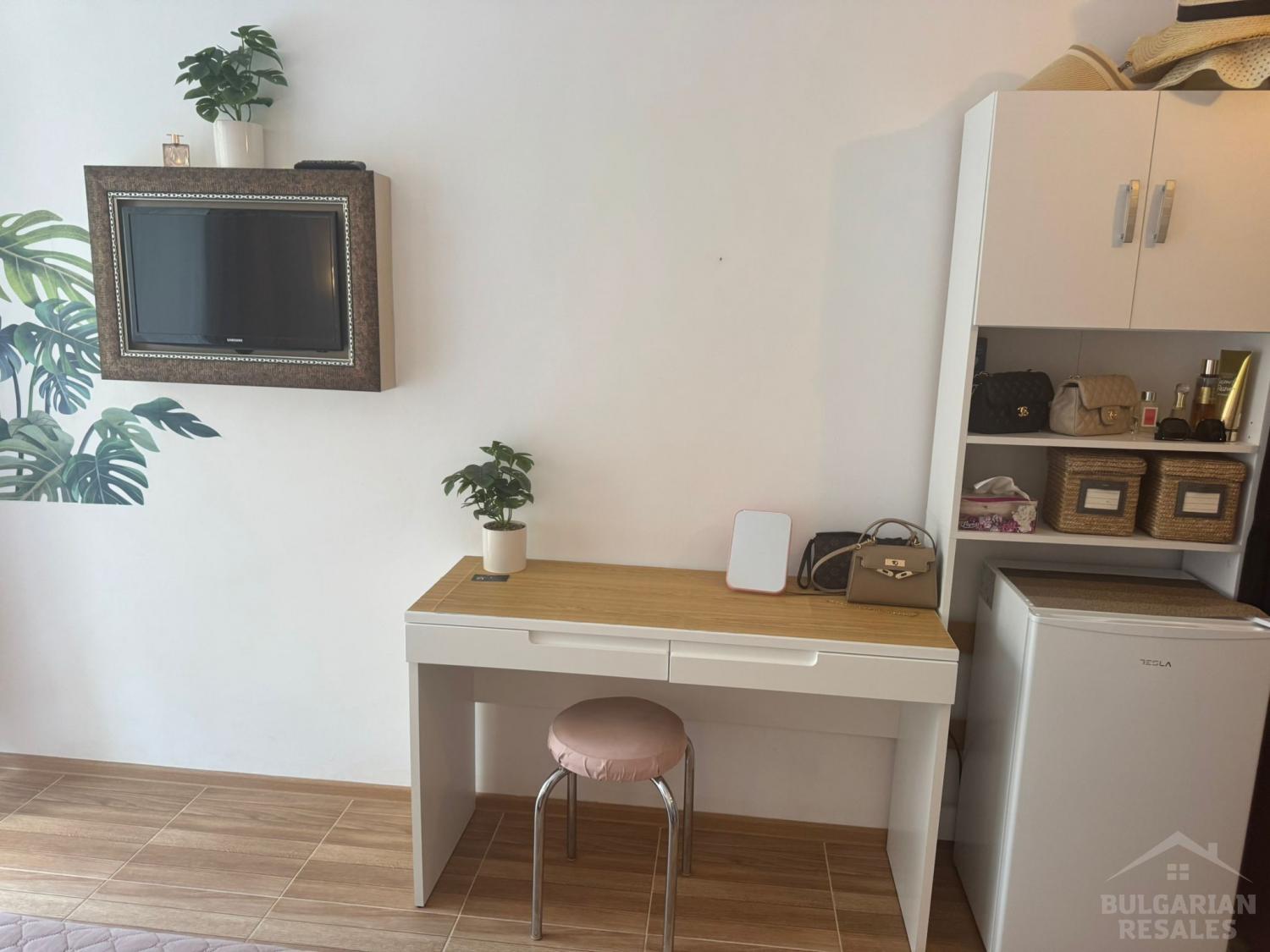 Great deal! Studio in a complex with low maintenance fees ID: 5518 - Photo 5