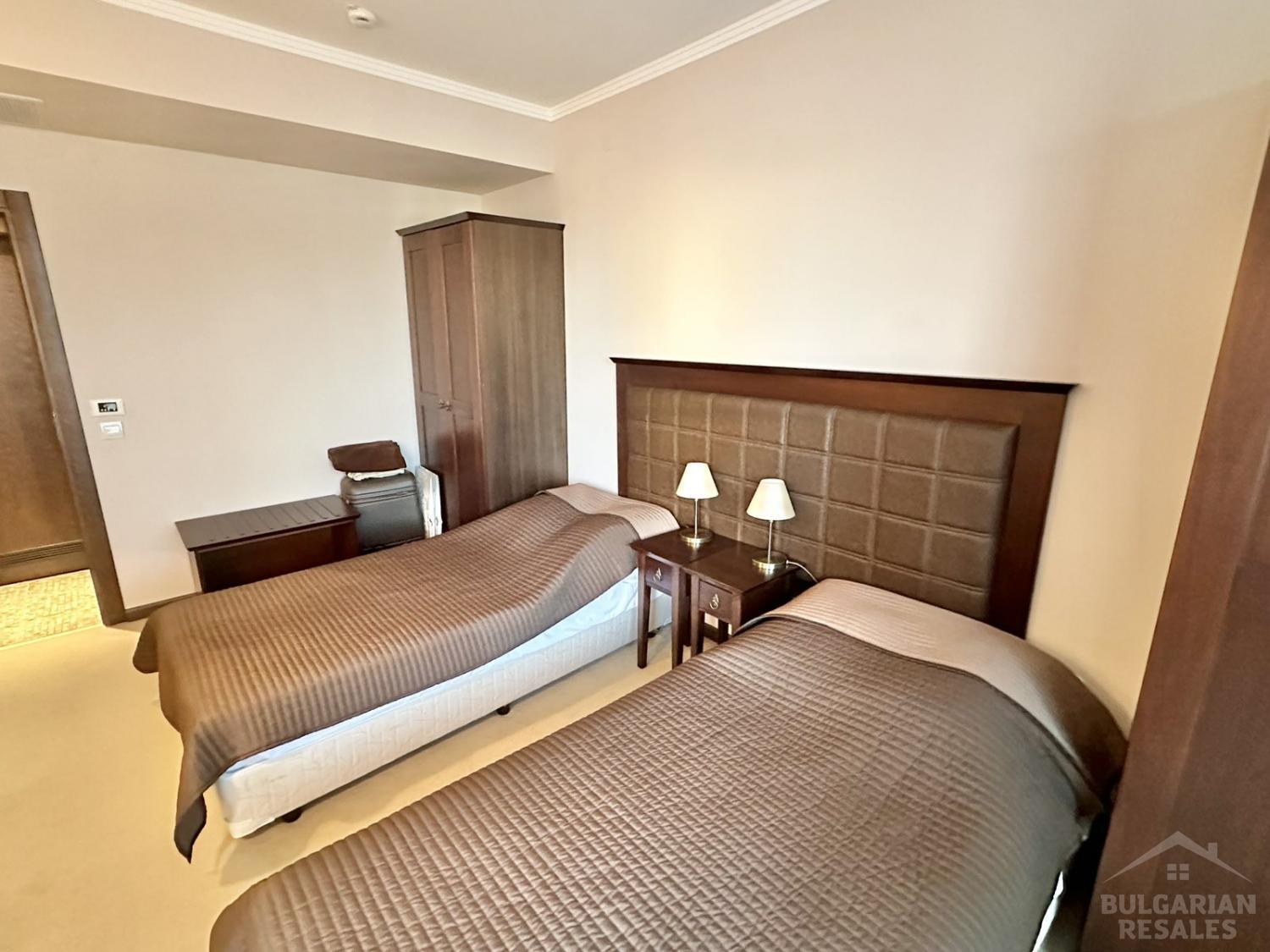 One bedroom apartment with a gorgeous view  ID: 4509 - Photo 6