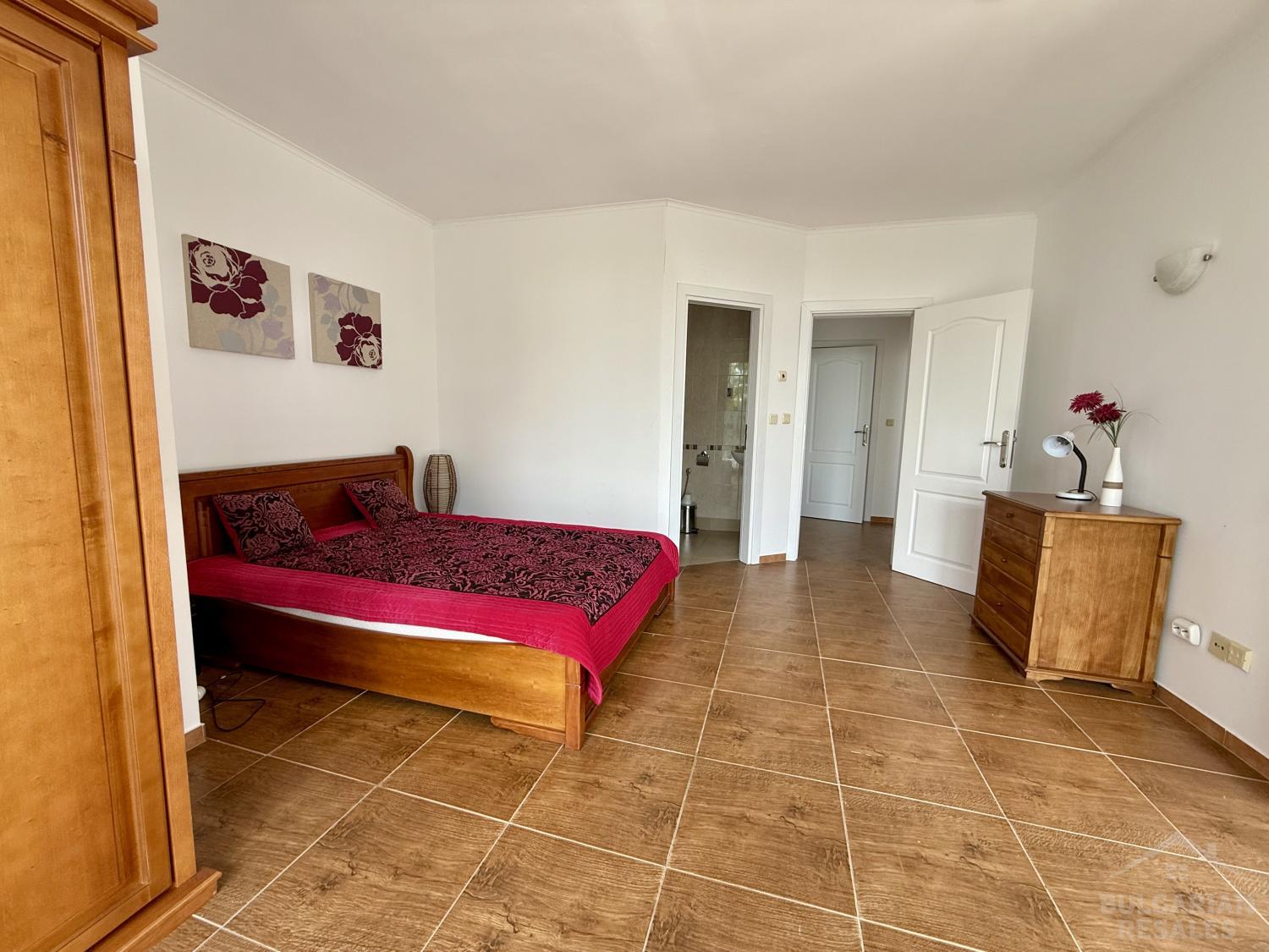 Atrakcyjna cena! Przytulny dwupoziomowy apartament w willi ID: 5318 - Фото10