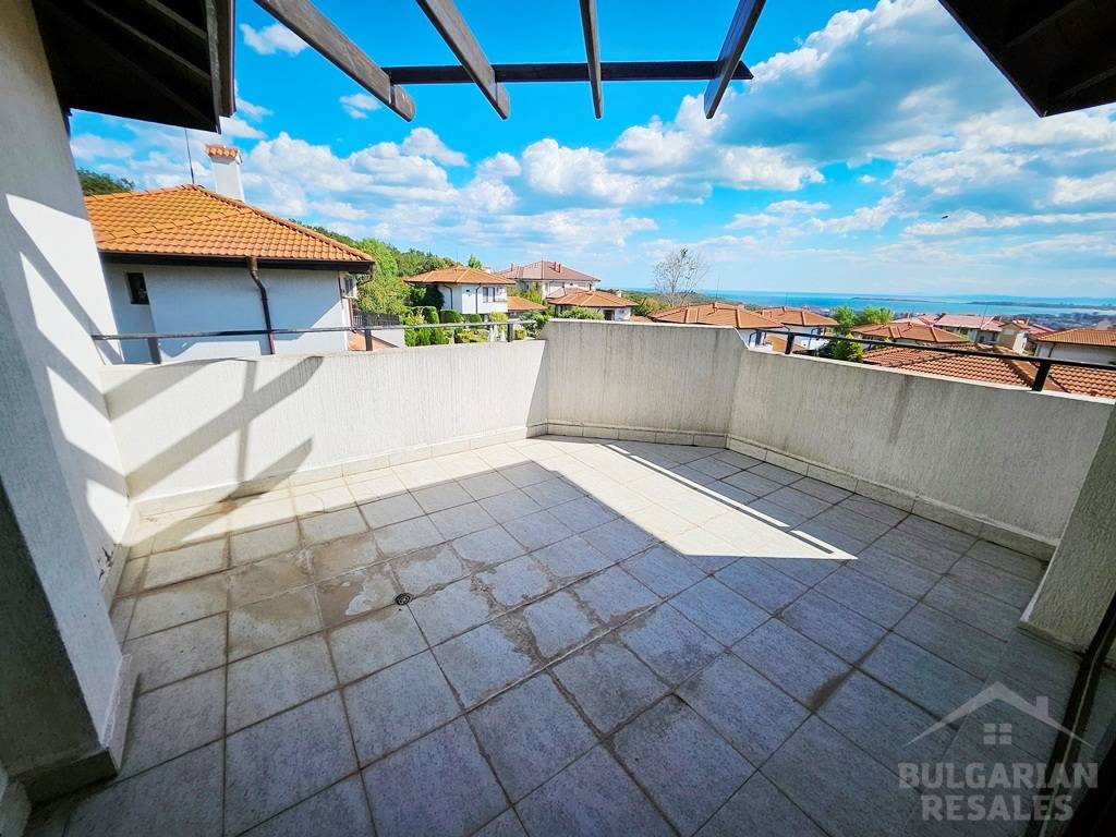 Купить недорого квартиру с видом на море, комплекс 