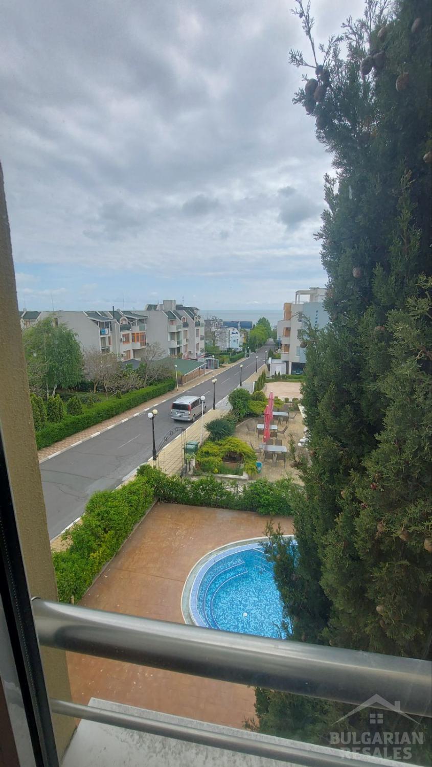 Апартамент за продажба в комплекс с басейн ID: 3408 - Снимка 4