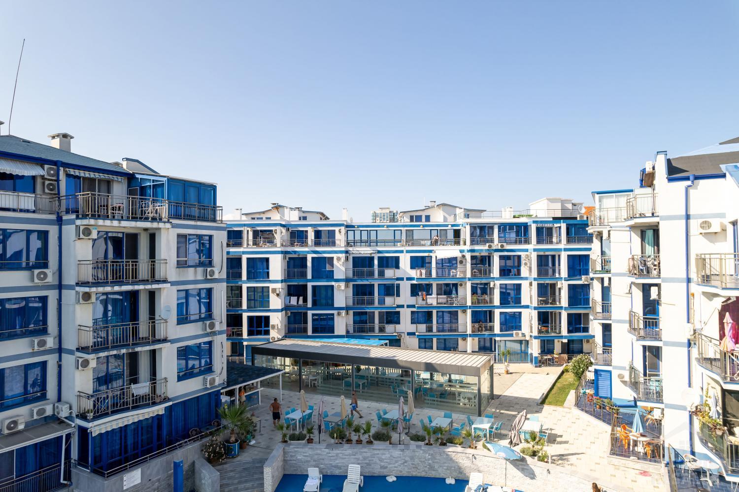 Mieszkanie z widokiem na morze i prywatnym miejscem parkingowym w Pomorie ID: 4368 - Фото7