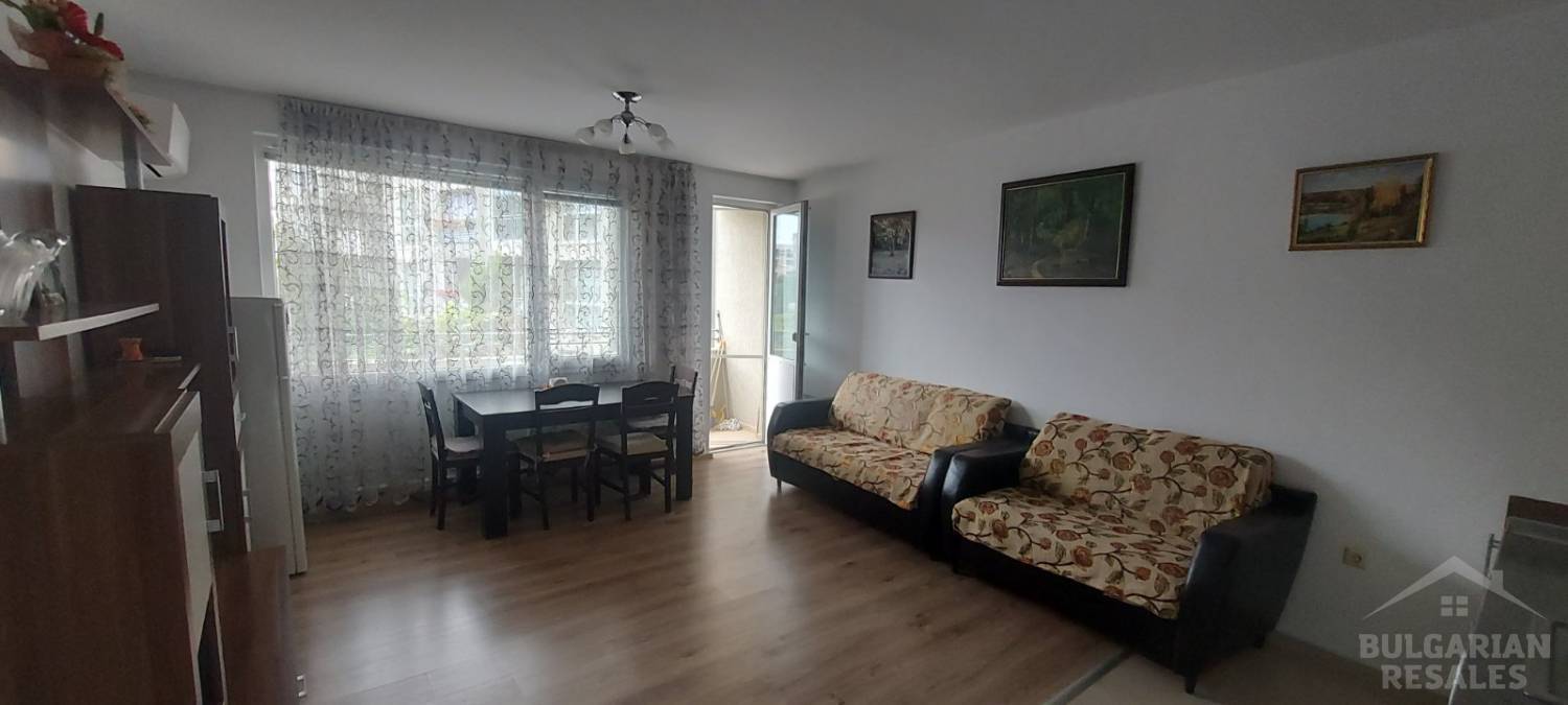 Two rooms, pool view, 400 m from the beach, Sveti Vlas ID: 6463 - Photo 4