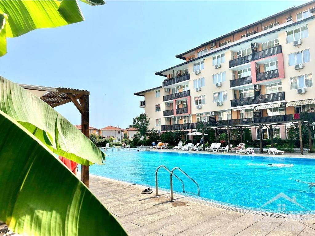 One-bedroom Apartment in Good Condition, “Chateau Aheloy 2” Complex ID: 6022 - Photo 13