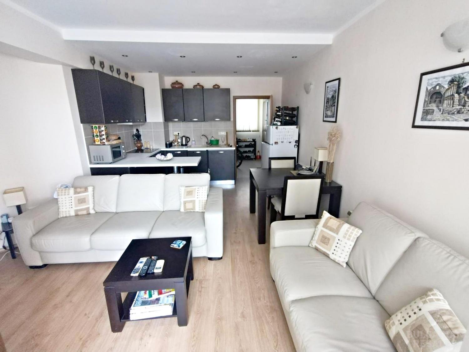 Трехкомнатная квартира в комплексе высокого качества 