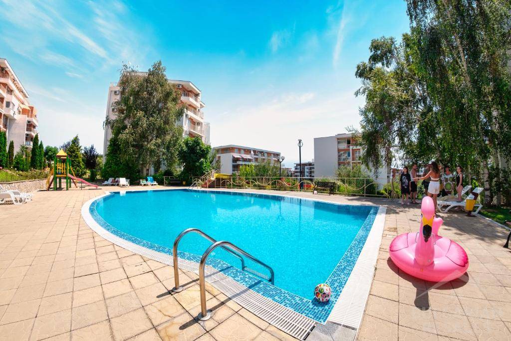 Квартира с видом на море и бассейн, комплекс 