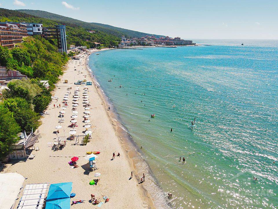 Квартира с видом на море и бассейн, комплекс 