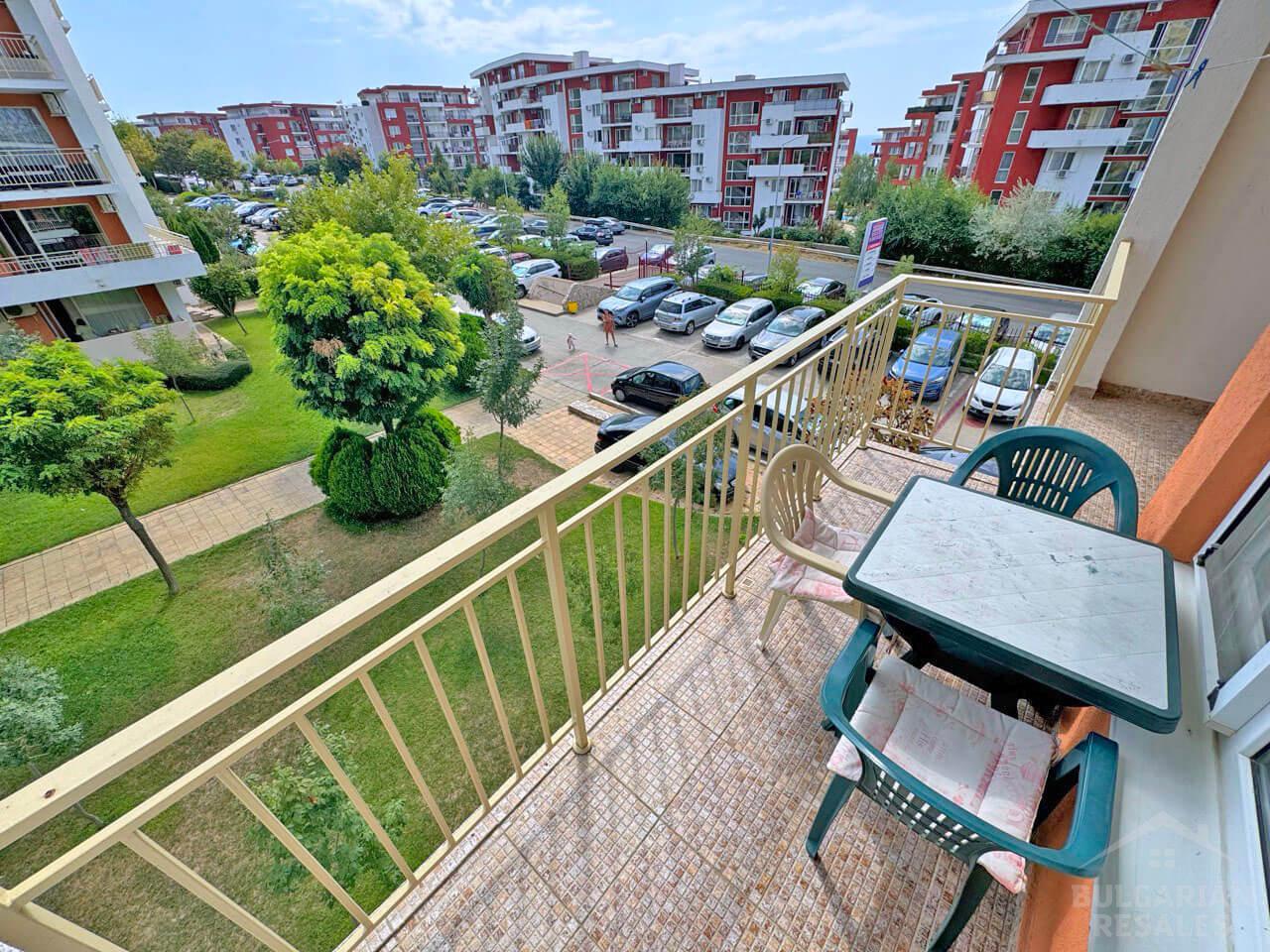 Компактная трехкомнатная квартира в зеленом районе Свети Власа ID: 4375 - Фото 23