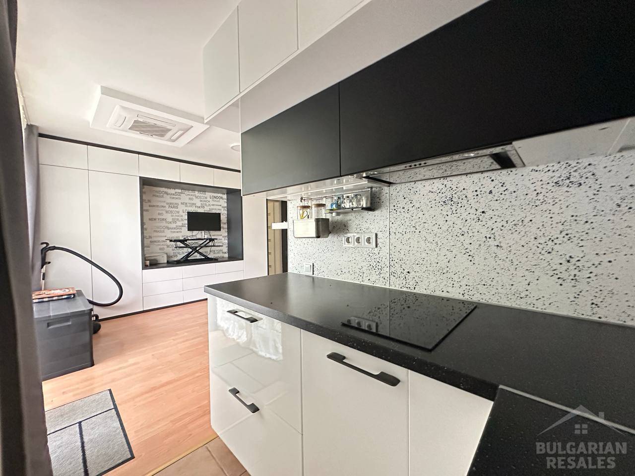 Апартамент с ново обзавеждане, на 250 м от морето, комплекс „Crown Fort Club“ ID: 6056 - Снимка 7