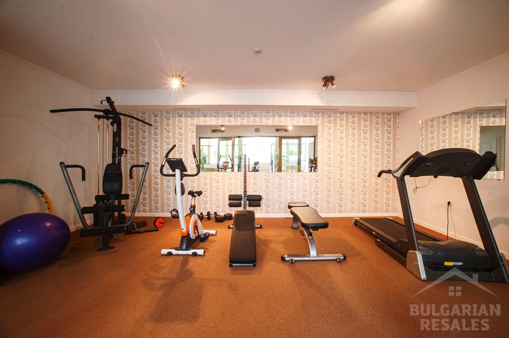 Dawn Park Deluxe ID: 307 - Photo 18