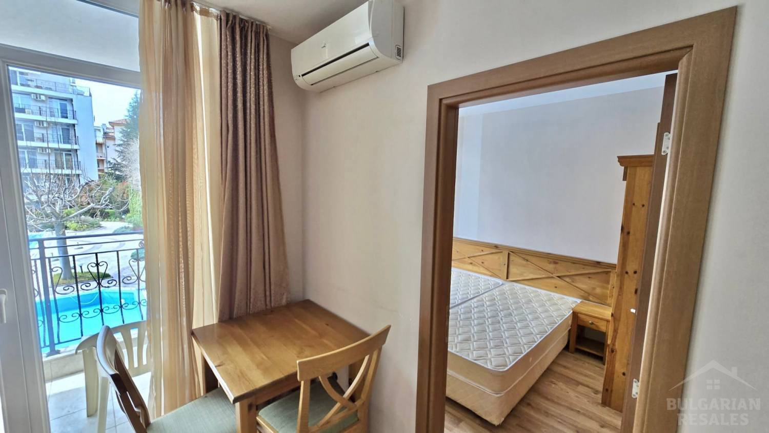 Apartmán s výhľadom na bazén v pokojnej časti letoviska ID: 6071 - Фото9