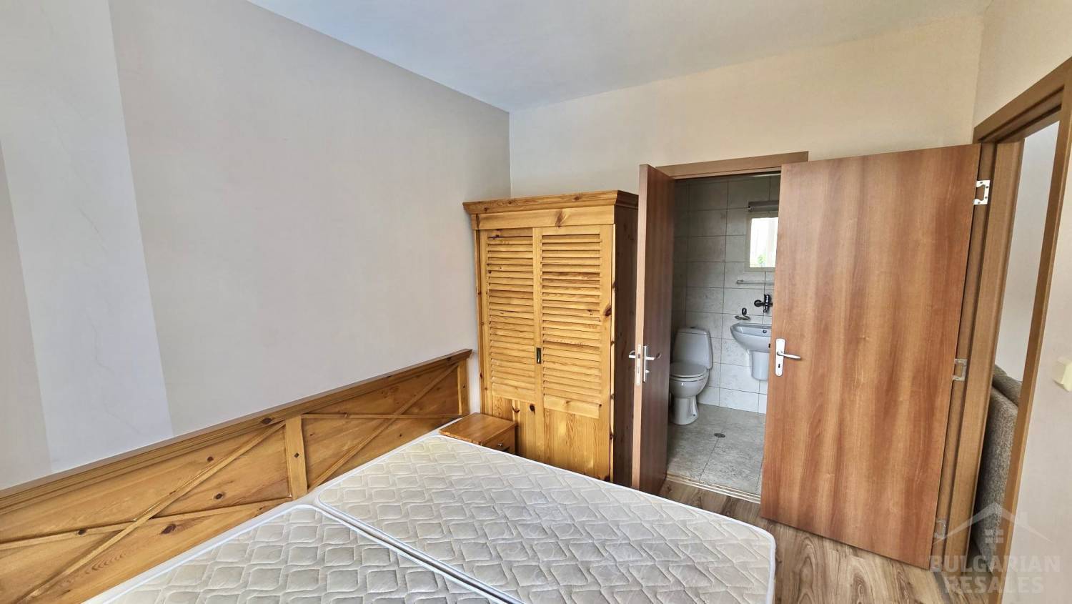 Apartmán s výhľadom na bazén v pokojnej časti letoviska ID: 6071 - Фото12