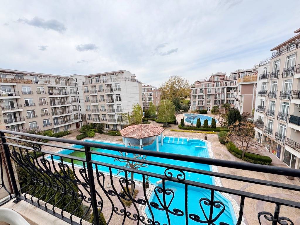 Pool view. Apartment in the “Dawn Park” complex, Sunny Beach resort ID: 6115 - Photo 12