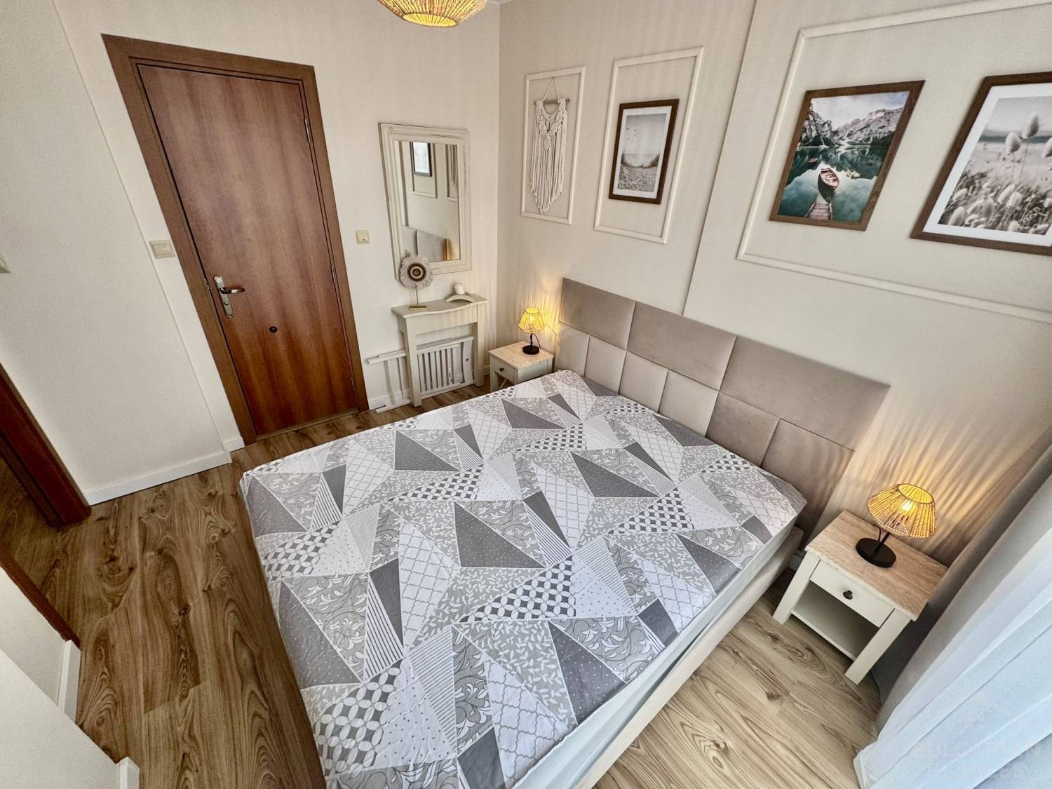 Готовый к проживанию апартамент в комплексе 